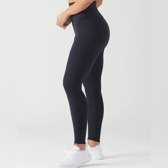 Glyder Black High Waist Pure Legging, 2XL - Picture 4 of 9